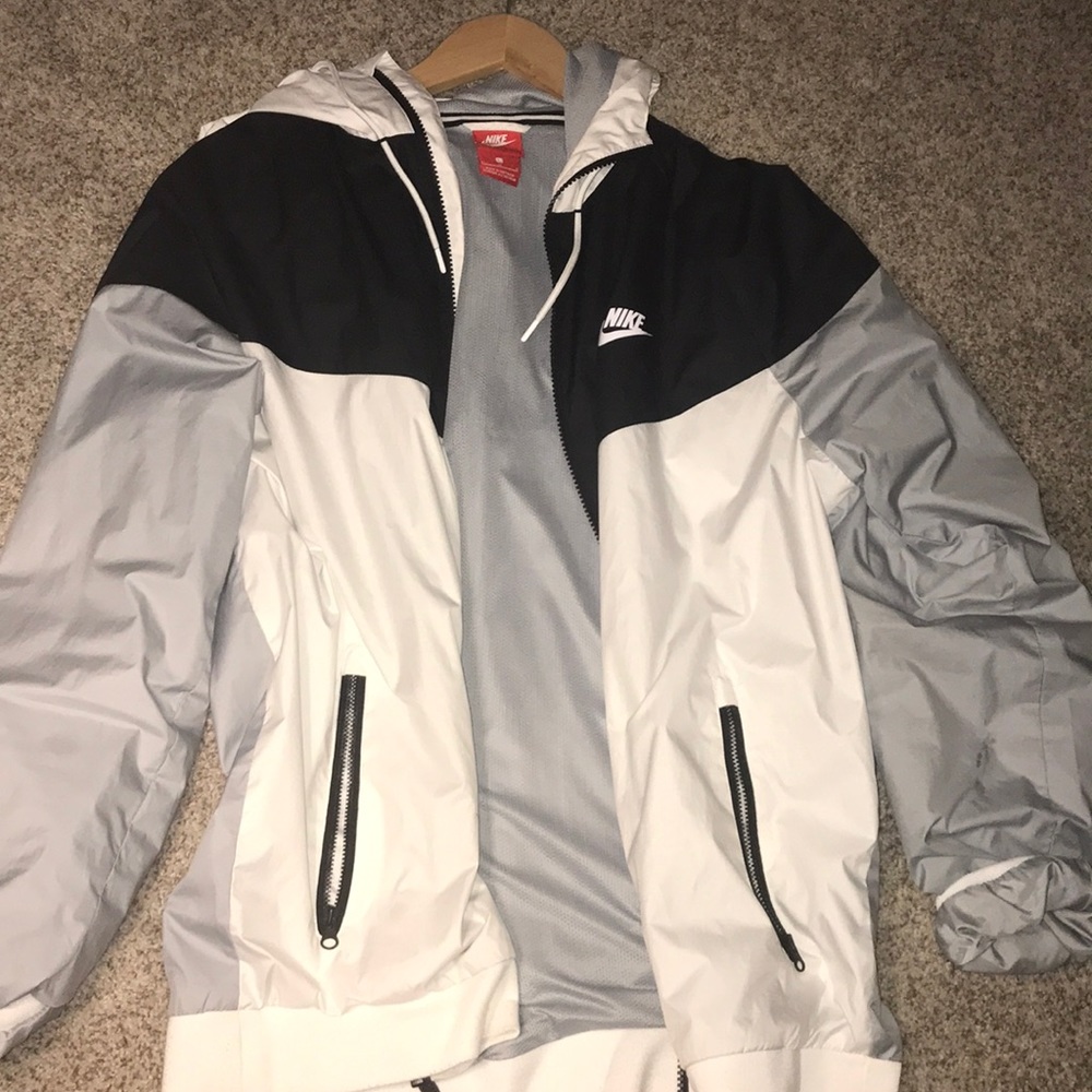 Nike windrunner